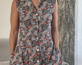 Vintage 40's style midi dress with floral print / 80's red, blue and green shirt dress