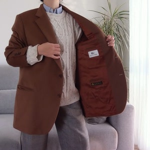 blazer camel classique en cachemire et laine vintage / veste manteau marron essentiel des années 90 image 8
