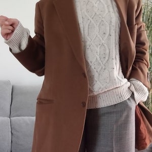 blazer camel classique en cachemire et laine vintage / veste manteau marron essentiel des années 90 image 4