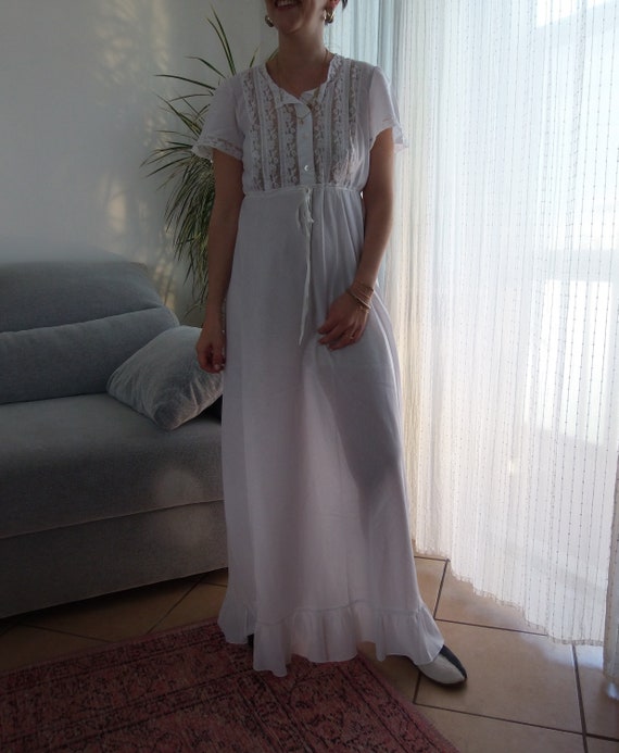 Vintage white maxi dress night gown / 80's bias c… - image 3