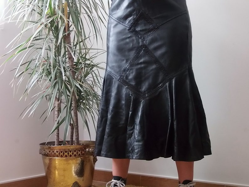 Vintage Black Leather Skirt / 80's Leather Midi Skirt / High Waist Real
