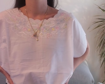 Vintage embroidered white shirt / 80's colorful embroidery top blouse