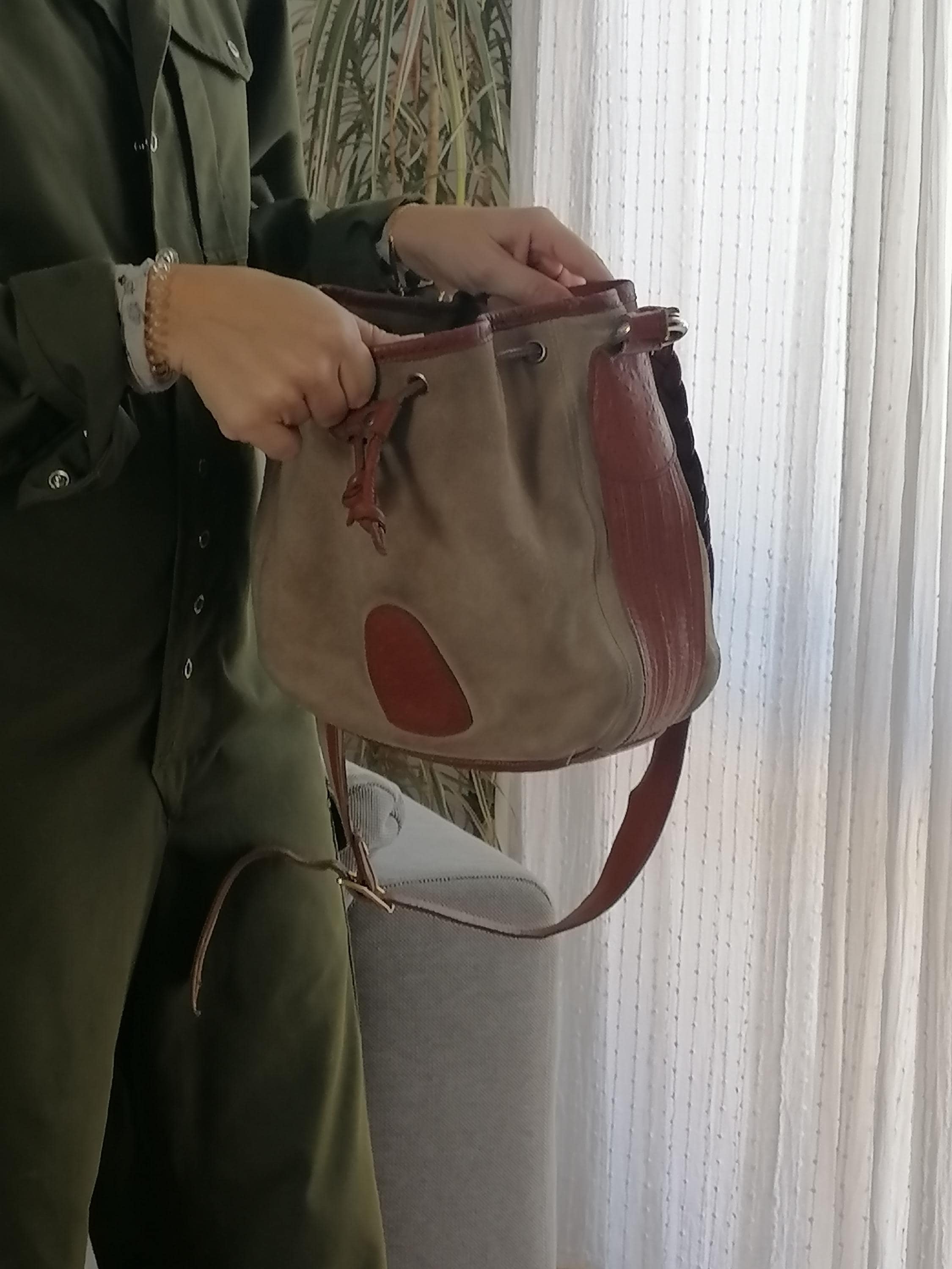 ARCO Green & Tan Leather Bucketbag Backpack VINTAGE s-l1200.jpg main image 2