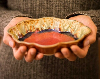 Pottery Key Dish / Key Bowl in Red & Green, Great as a Catchall Tray / Ceramic Trinket Dish