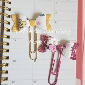 Bookmarks, book accessories, bookmakers, bookmark, small gift, stocking stuffer,bullet journal accessories, bow planner paper clip, bow clip