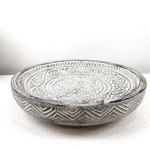 Hand Carved Wood Plate: Balinese Floral Centerpiece (13.5&quot;)