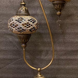 Doppelschirm-Mosaik türkische Tischlampe, große Mosaik-Tischlampe mit zwei Lampen