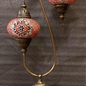 Doppelschirm-Mosaik türkische Tischlampe, große Mosaik-Tischlampe mit zwei Lampen