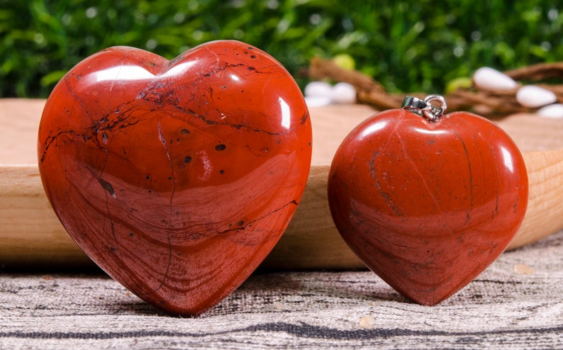Red Jasper Heart,Heart Shaped Stone,Jasper Heart Stone,Crystal Heart,Crystal Quartz,Healing Crystal and Stone,Love Stone,Gift for Her