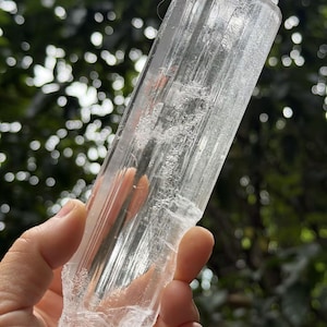 Enhydro crystal - Etsy 日本