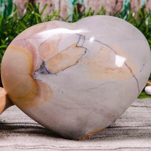 Polychrome Jasper Egg,Polished Polychrome Jasper Egg,Healing Stone,Crystal Egg,Altar Meditation Stone,Gift for Her,Decor,undrilled