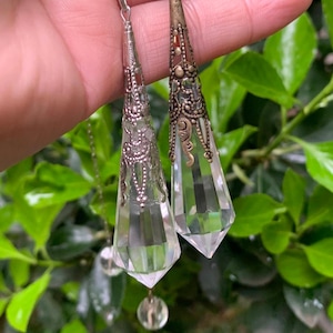 Clear Quartz Pendulum/Clear Crystal Pendant/Meditation Pendulum/Chakra Pendulum/Healing Pendulum/Pure Energy Pendulum/Birthday Pendulum