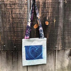 Heart Tote Bag, Garlic Tote, Cyanotype Tote, Sun Print Garlic Scape Bag image 6