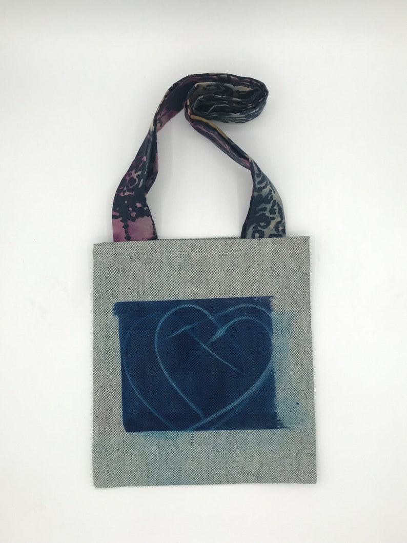 Heart Tote Bag, Garlic Tote, Cyanotype Tote, Sun Print Garlic Scape Bag image 7