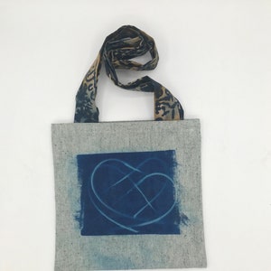 Heart Tote Bag, Garlic Tote, Cyanotype Tote, Sun Print Garlic Scape Bag image 5