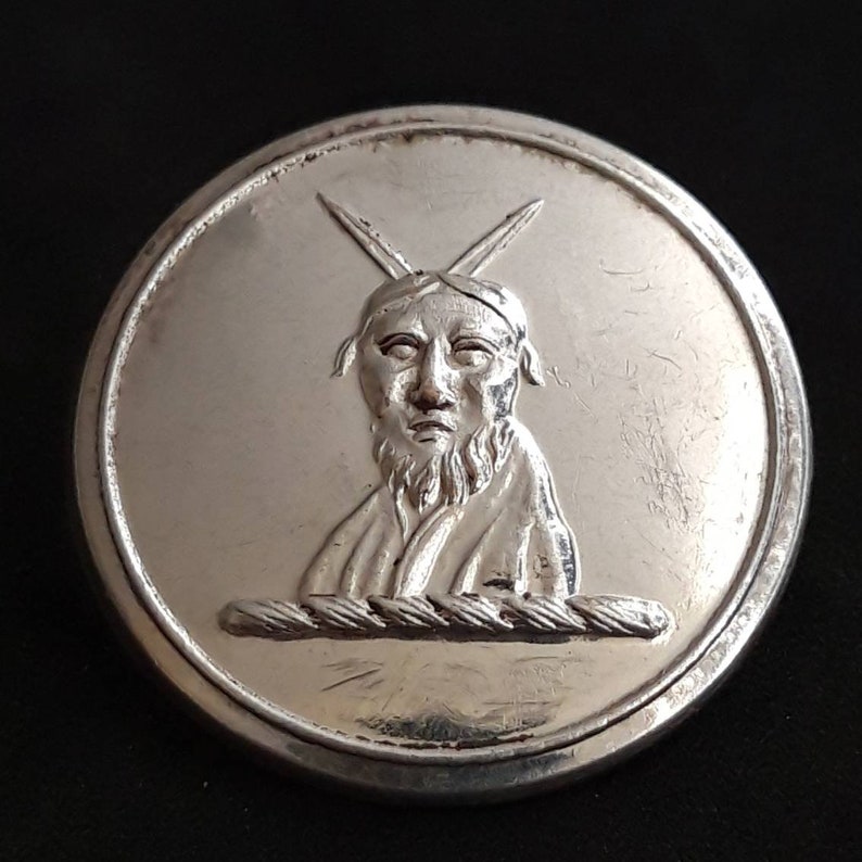 27mm /& 16mm Silver Plate by Broughton of London Image is John the Baptist A Rare set of Silver Plate Livery Button to the Hilton Family