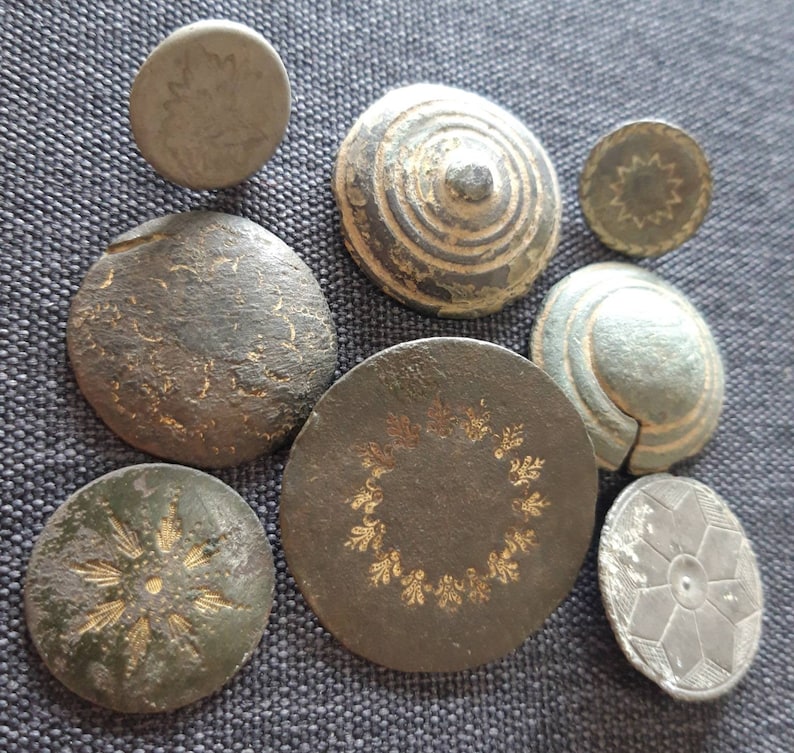 Relic 17th / 18th Century English Buttons Varying Types Dandy Etsy