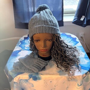 Winter beanie with mittens