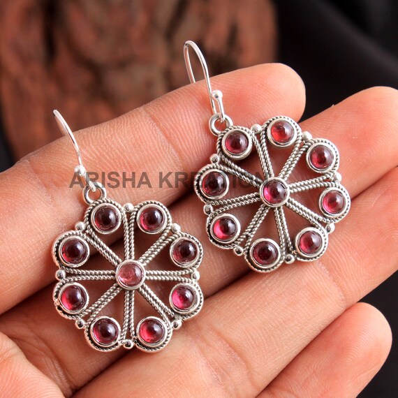 Boucles D'Oreilles Pendantes Goutte En Grenat Synthétique & Argenté - Style Ethnique - Fait Main Inde