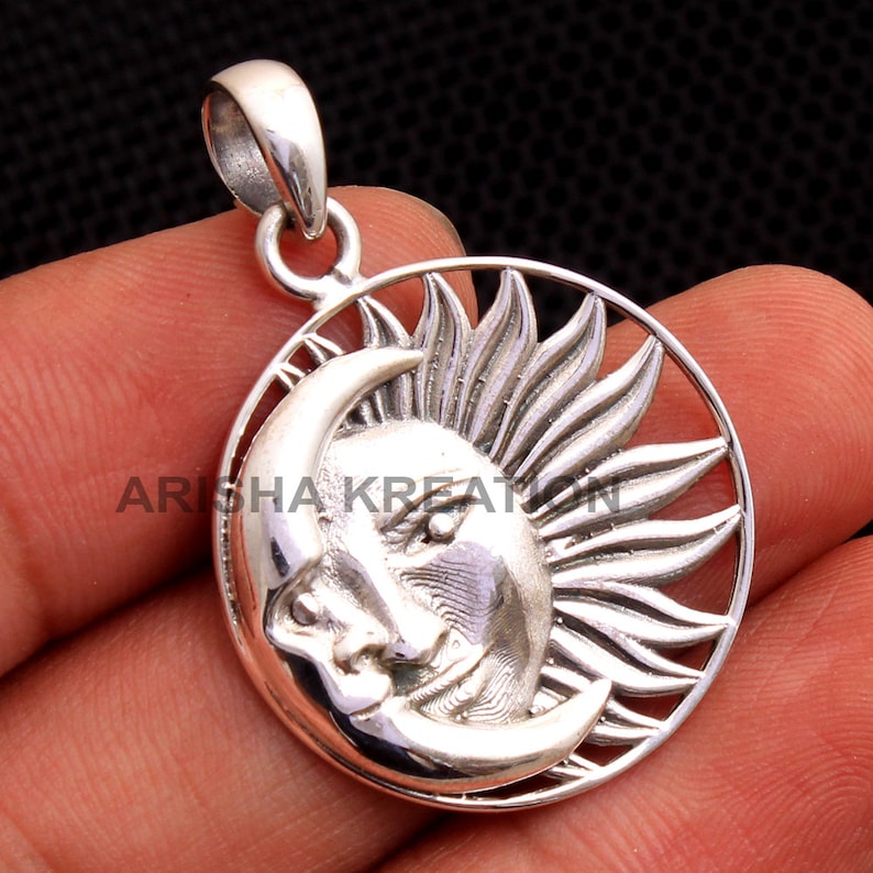ap4597 925 Sterling Silver Handmade Designer Unisex Pendant Jewelry Length 1.4 Attractive Sun /& Moon Solid Silver Pendant For Gift