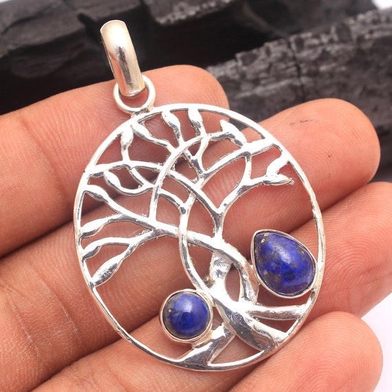 Sterling Silver Round Lapis Lazuli Leaf Pendant Sterling Silver Round Lapis Lazuli Leaf Pendant