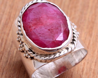 Anello in argento sterling fatto a mano: pietra preziosa di rubino del Kashmir, gioielli di design