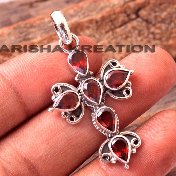 Pendentif Croix En Argent 925 Avec Grenat Rouge – Bijou Fait Main, Pierre Naturelle, Style élégant