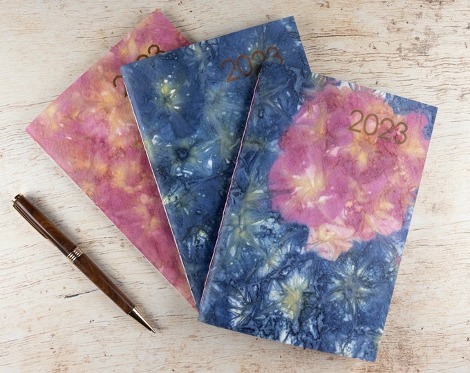 2023 Day Timer, Weekly Planner, Botanically Dyed Cover, Softcover Week-at-a-Glance Datebook, Handbound, Personalized Gift, Ecofriendly