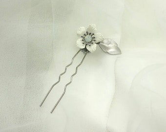 White Floral Hairpin with White Opal Crystal and Silver Leaf Petal