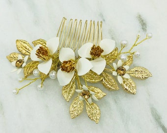 Gold Plated and White Floral Decorative Hair Comb With Topaz Crystals White Pearls