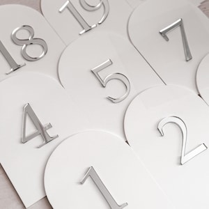 Acrylic Table Numbers | Arch Shape Sign with 3D Acrylic Mirror Digits | Stand Included
