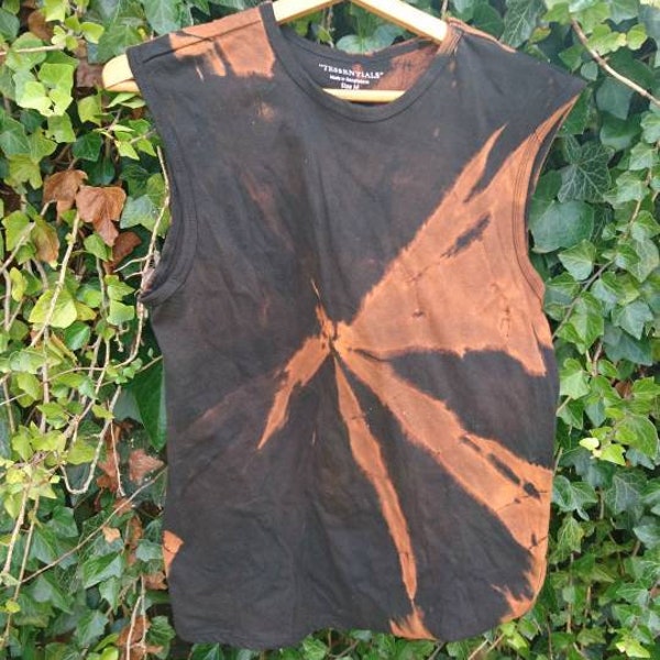 Tank top in batik style bleached trash punk