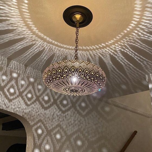 Marokańska lampa wisząca z mosiądzu