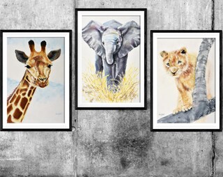3 Stampe Su Tela Safari Per Cameretta – Giraffa, Leone Ed Elefante, Decorazione Da Parete Per Bambini E Neonati