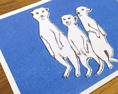 Postkarte Illustration A6 Tiermotiv Erdmännchen im Format A6 - umweltbewusster Riso Print (Risografie, handgefertigt)