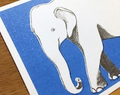 Postkarte Illustration A6 Tiermotiv Elefant im Format A6 - umweltbewusster Riso Print (Risografie, handgefertigt)