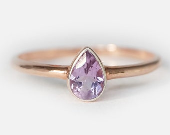 pear shape amethyst ring, engagement ring, promise ring, gold amethyst ring, amethyst ring, february birthstone ring, purple gemstone rings