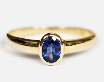 Oval Blue Sapphire Ring, 14k Yellow Gold Bezel Ring, September Birthstone Ring, Classic Sapphire Gold Ring, Handmade Gift for Her
