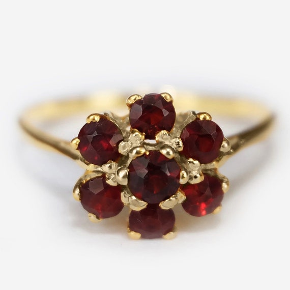 Ladies on sale garnet rings