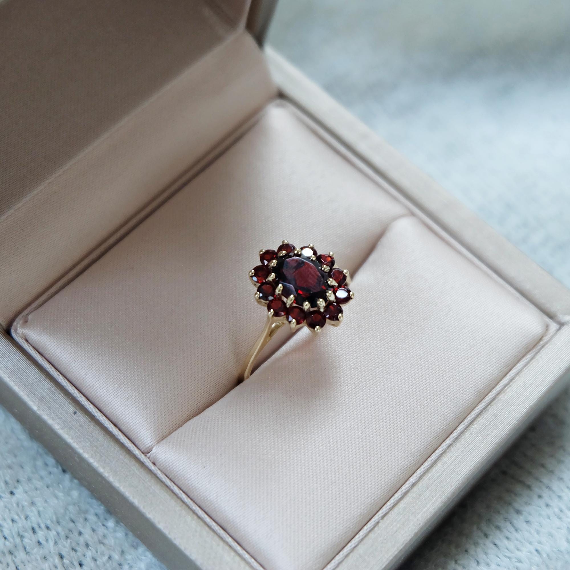 アクセサリー vintage 女性用ガーネットリング、ガーネット誕生石リング、赤ガーネット