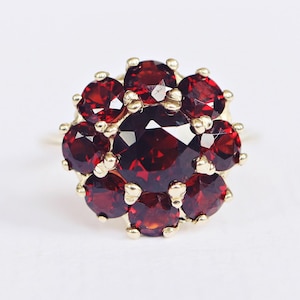 garnet rings for women, 14k garnet ring, garnet birthstone rings, vintage garnet ring, round garnet ring, red garnet ring, garnet ring gold