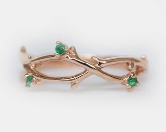 14k Rose Gold Emerald Branch Ring, Nature Inspired Twig Ring, Dainty Stackable Band, Handmade Green Gemstone Ring, Gift for Her