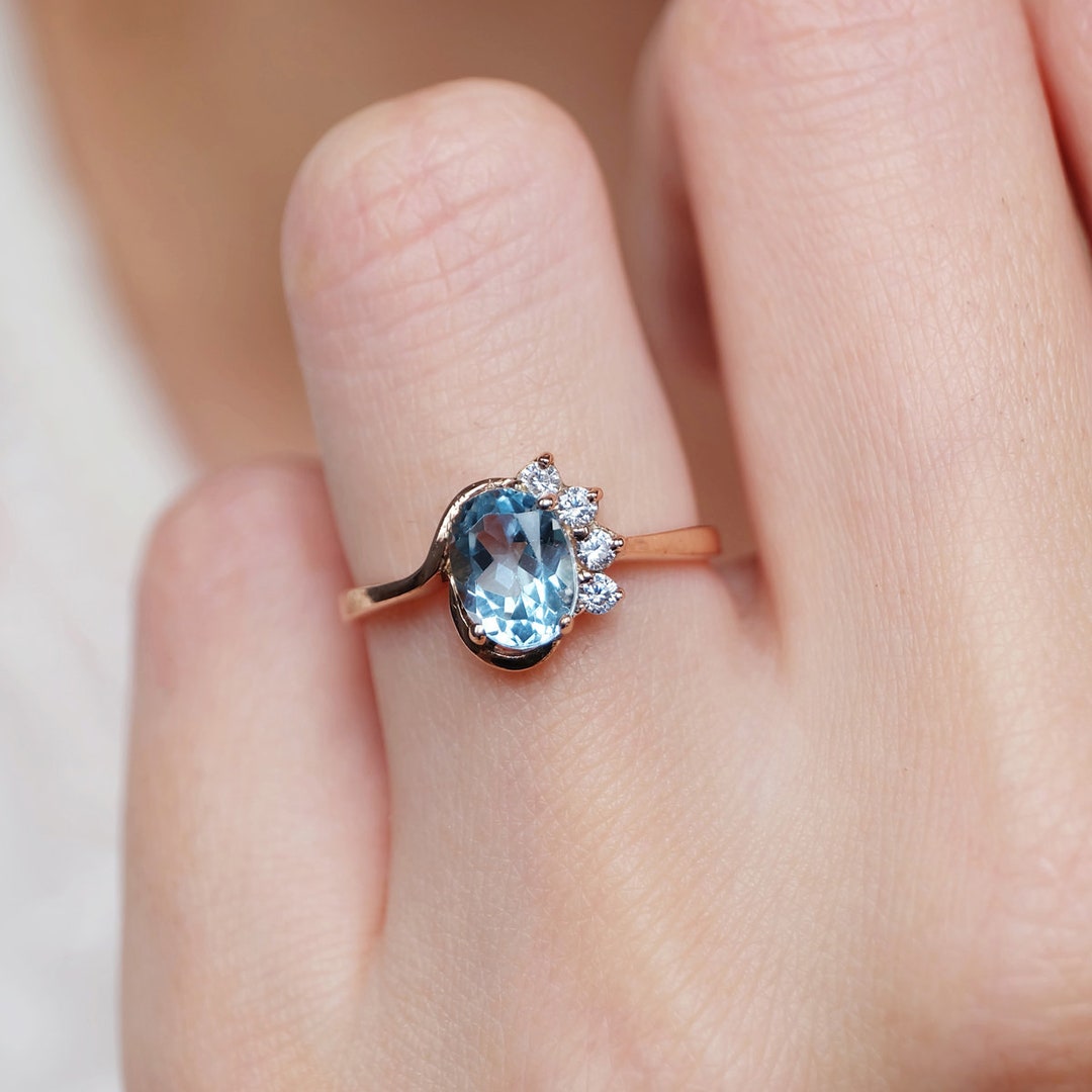 Simple cheap aquamarine ring