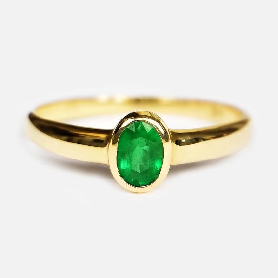 1.00 Ct Émeraude Naturelle Diamond Solitaire Élégant avec Bague d'Accent pour Anniversaire 14K Or Jaune Taille 4