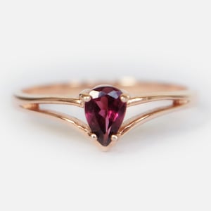 14K Gold Pear Rhodolite Garnet Ring, January Birthstone Jewelry, Dainty Deep Pink Gemstone Ring, Minimalist Gold Stacking Ring Gift