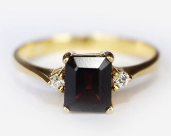 square garnet ring, garnet band ring, 14kt garnet ring, cheap garnet ring, ring gold garnet, handmade garnet ring, garnet womens ring