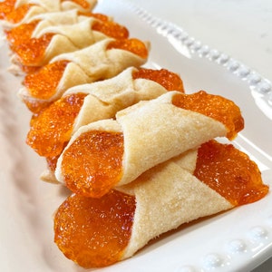 Apricot Kolachi Cookies aka Kolacky, Kolaczki, Kiffles