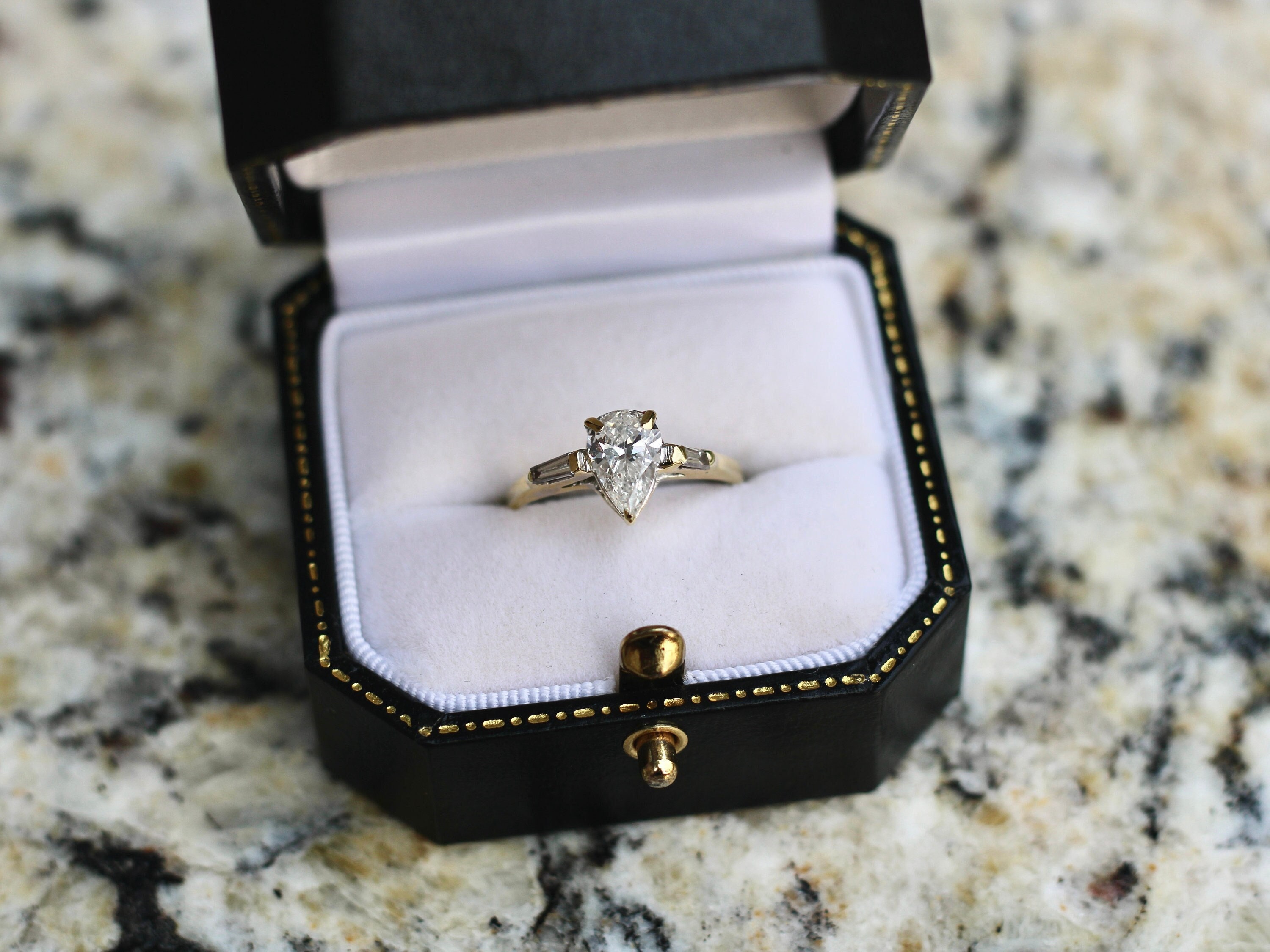 Pear Cut Diamond Engagement Ring - Etsy