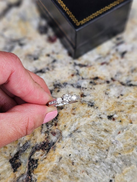 Diamond Engagement Ring - image 5