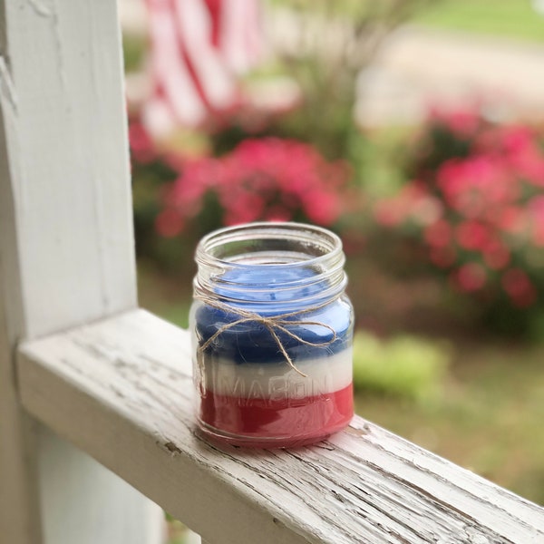 Red, White, & Blue Candle! Hot Apple Pie!